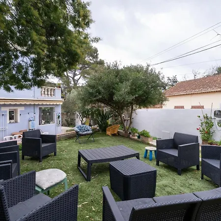 100 M De La Plage, Rez-de-jardin شقة