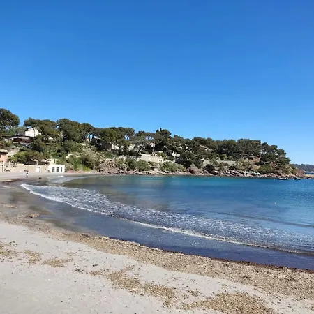 100 M De La Plage, Rez-de-jardin شقة *